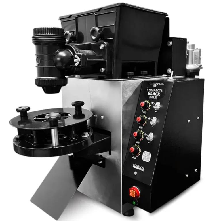 maquina_de_fazer_salgados_black_mix_vista_semi_lateral_direito