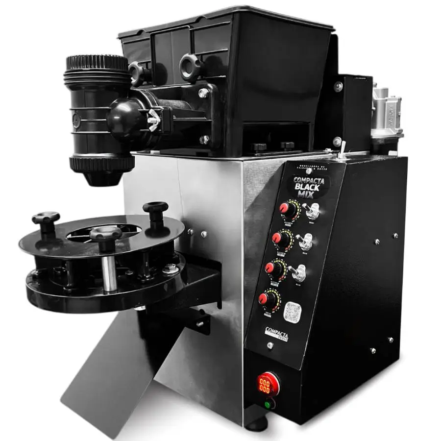 maquina_de_fazer_salgados_black_mix_vista_semi_lateral_direito