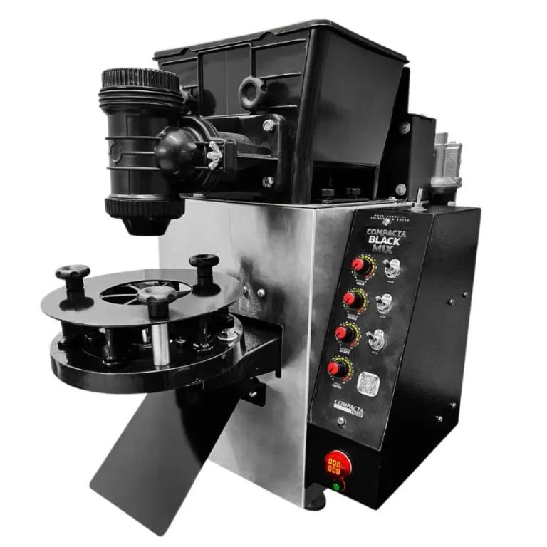 maquina_de_fazer_salgados_black_mix_vista_semi_lateral_direito