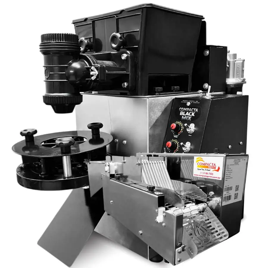 maquina_de_fazer_salgados_Black_mix_e_empanadeira_inox_60g