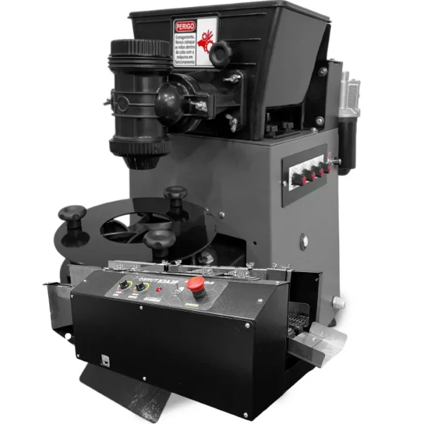 Máquina de Fazer Salgados Compacta Pop 4.0 + Empanadeira Black Turbo 120G