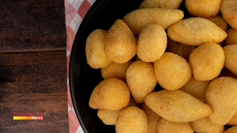 Mini salgados para festas e eventos