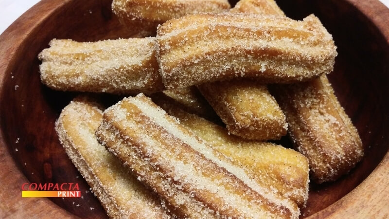 Como modelar e fritar os churros