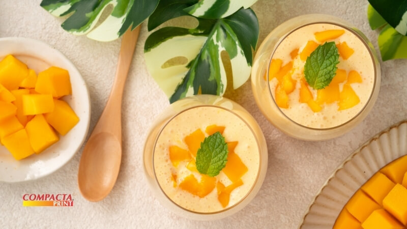 Como servir e decorar a mousse de manga