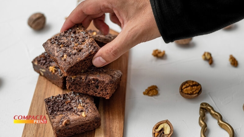 Passo a passo para preparar o brownie vegano perfeito