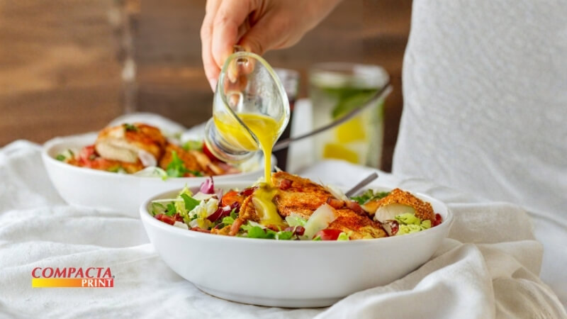 Saladas festivas com molhos leves