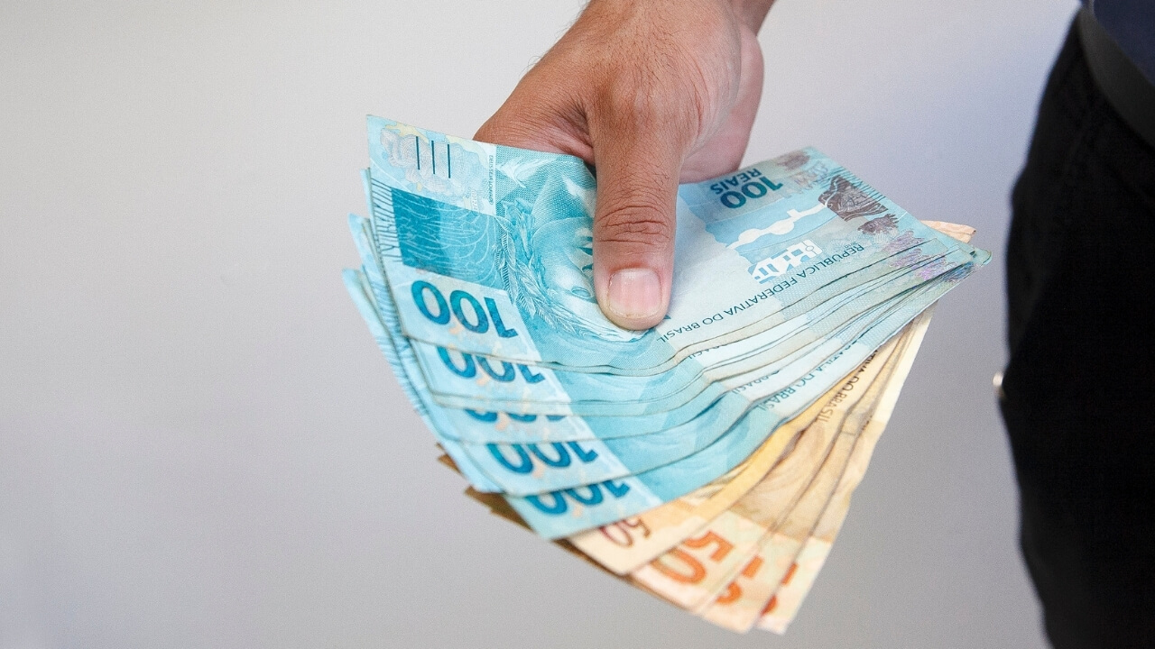 Como Investir em Negócio Próprio Usando o 13º Salário