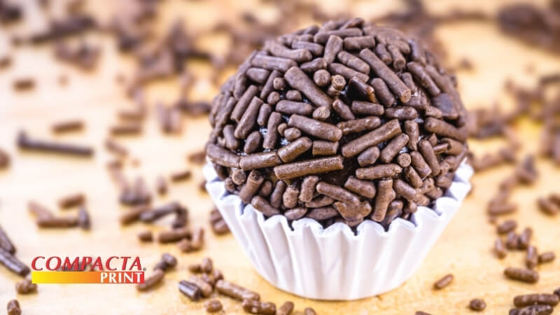 Por que empreender na cozinha é uma tendência para quem ama cozinhar e busca renda rápida