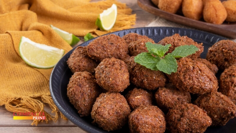 O que é preciso para vender salgados diariamente com consistência